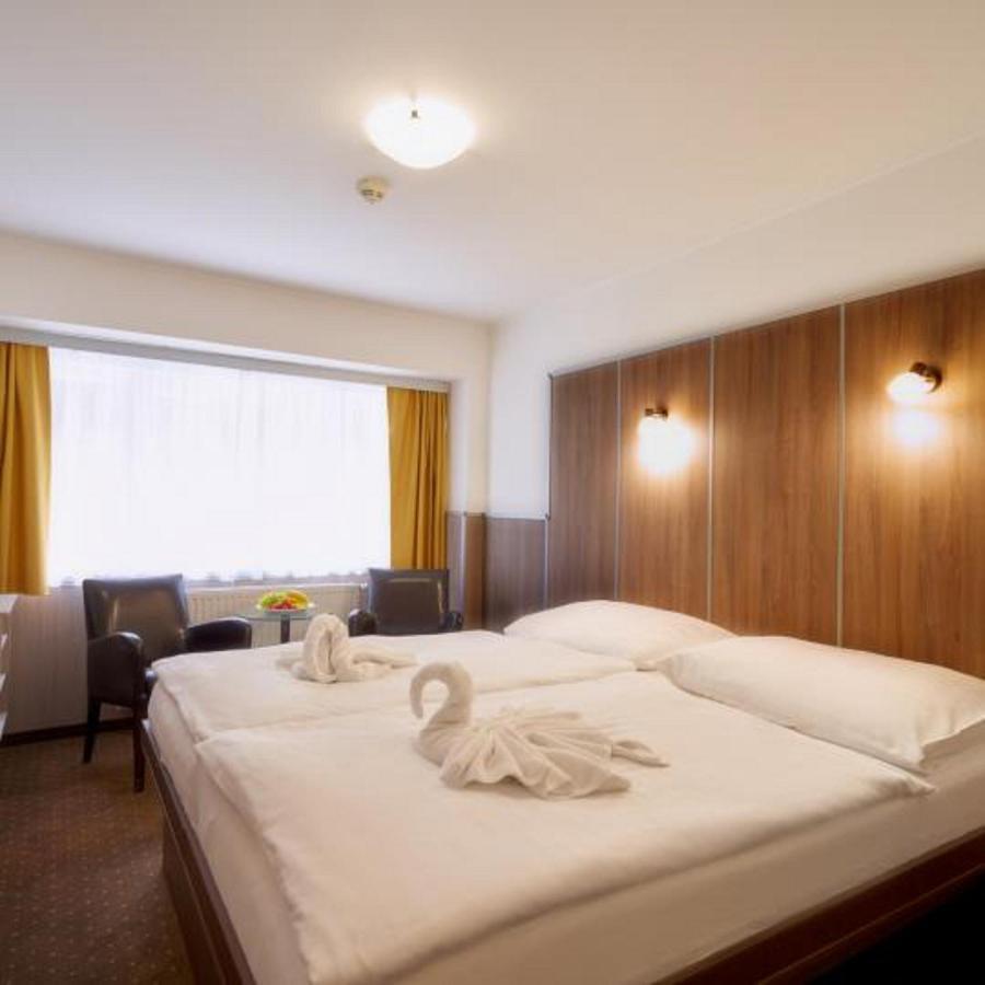 Wellness Hotel Green Paradise Pirkenhammer エクステリア 写真