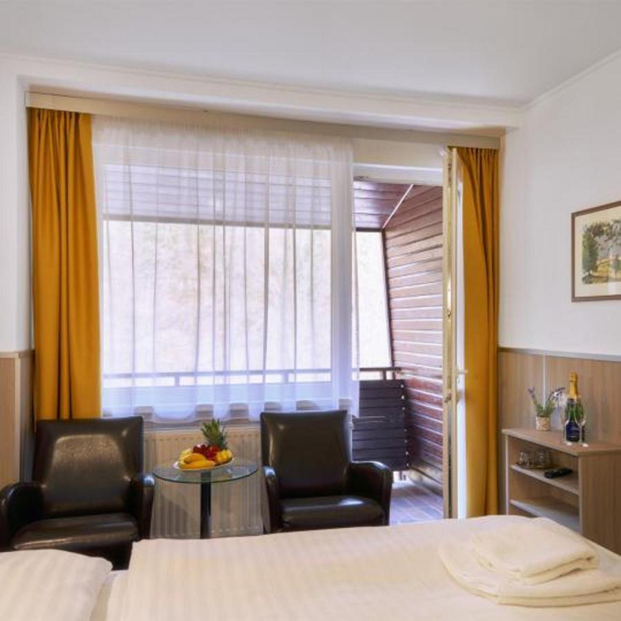 Wellness Hotel Green Paradise Pirkenhammer エクステリア 写真
