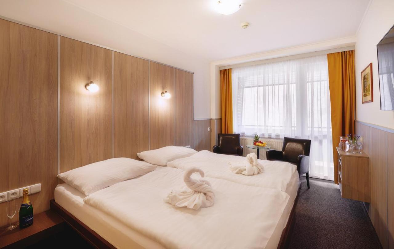 Wellness Hotel Green Paradise Pirkenhammer エクステリア 写真