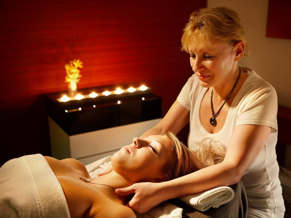 Wellness Hotel Green Paradise Pirkenhammer エクステリア 写真