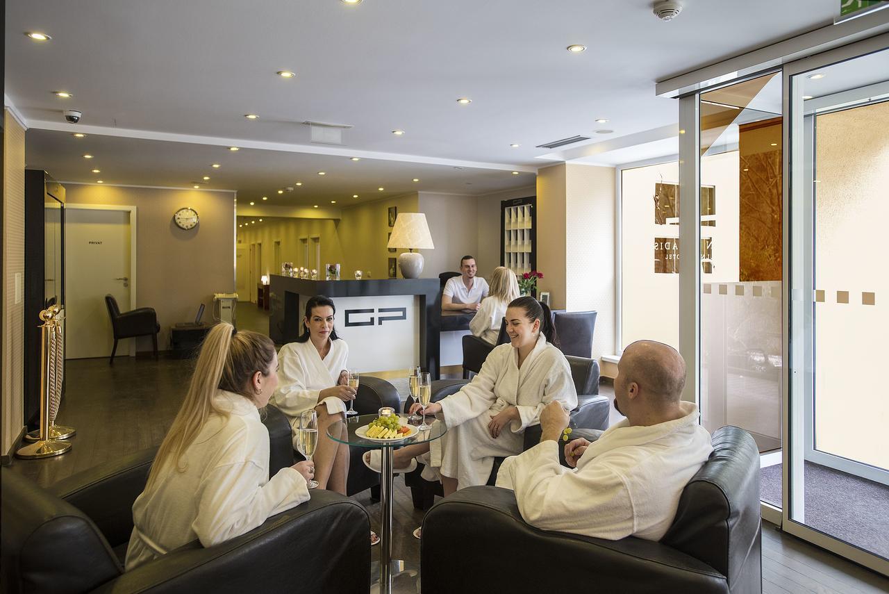 Wellness Hotel Green Paradise Pirkenhammer エクステリア 写真
